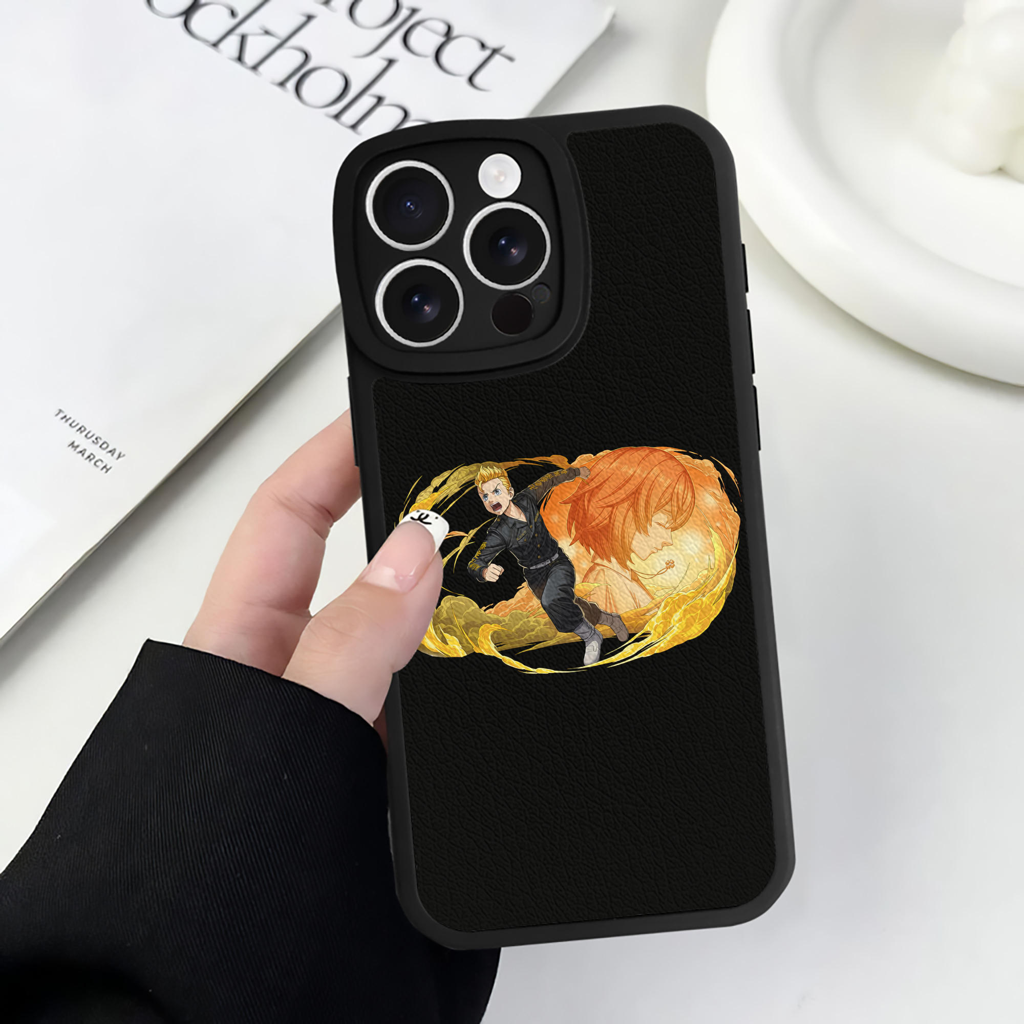 （画像用） 東京リベンジャーズ Tokyo Revengers 【iPhone 16シリーズ対応】シリコンスマホケース（レザー調） 材質：シリコン